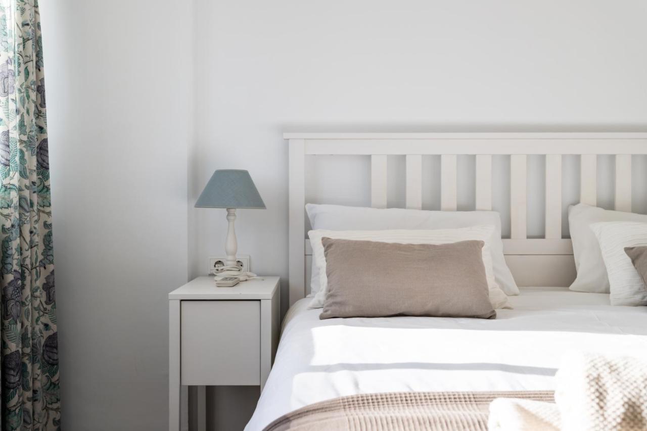 Sur Suites Perla 6-4 Fuengirola Bagian luar foto