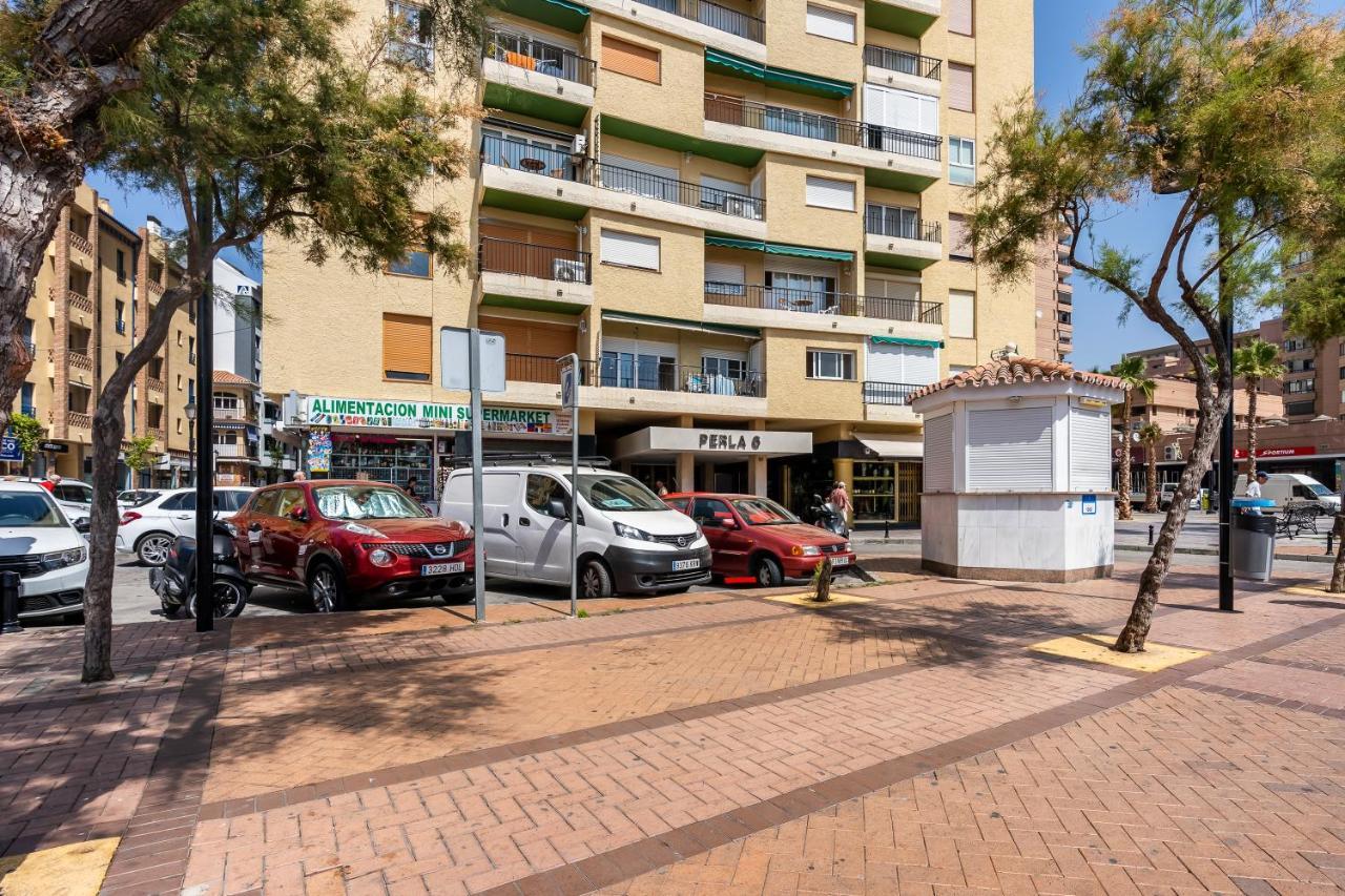 Sur Suites Perla 6-4 Fuengirola Bagian luar foto
